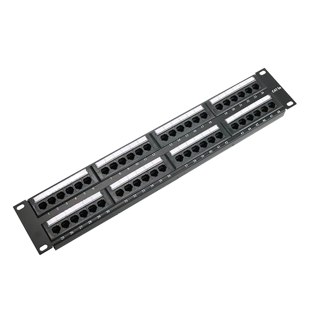 19''2U 48 Port Cat5e UTP Punch Down Patch Panel med kabelhanterare